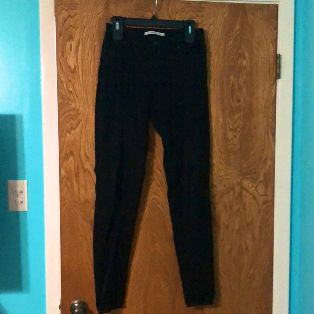 Black celebrity pink jeggings